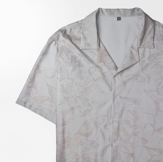 LIGHT CONTRAST FLORAL EVERE COLLAR