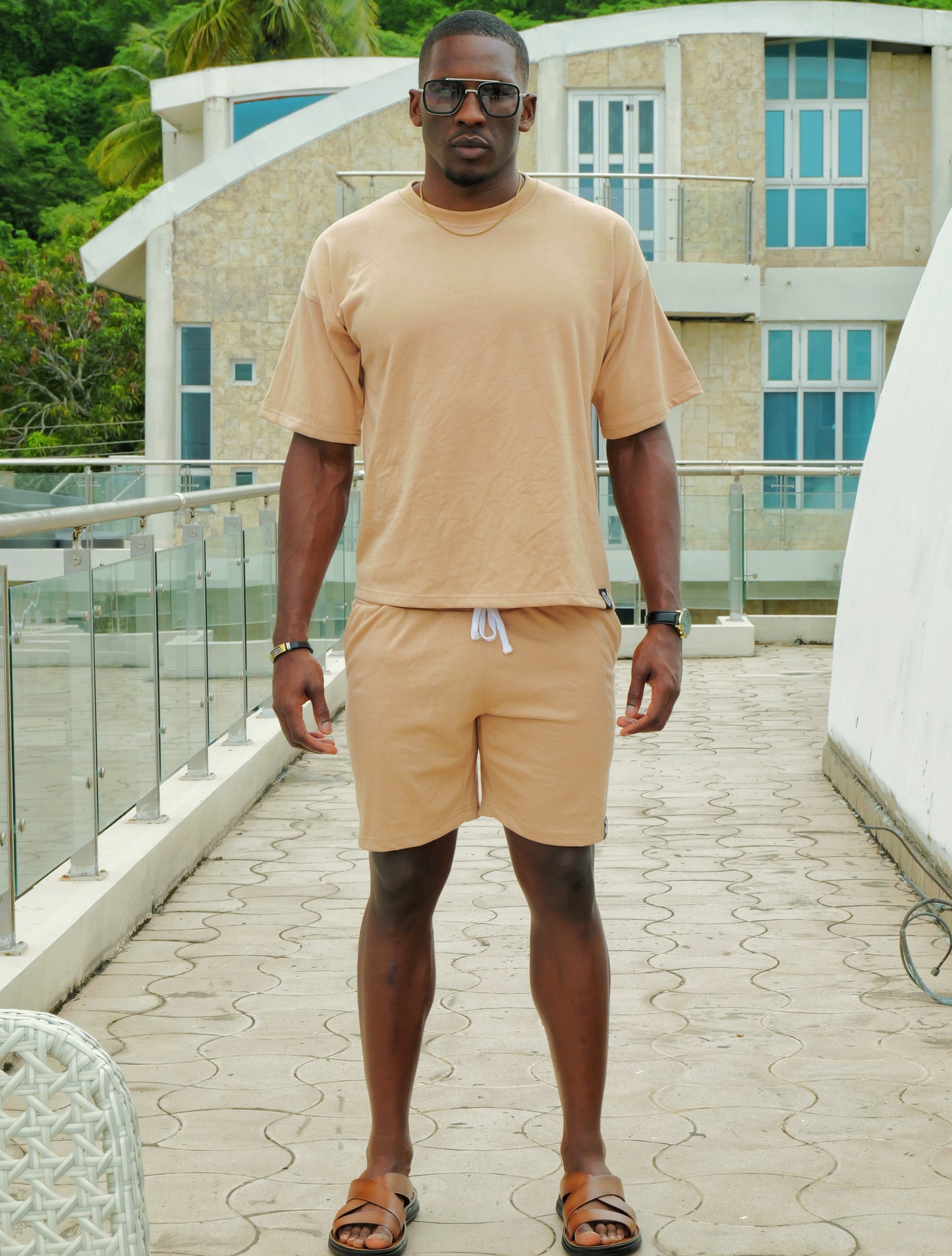 ESSENTIAL 01 / CAMEL OVERSIZED TEE